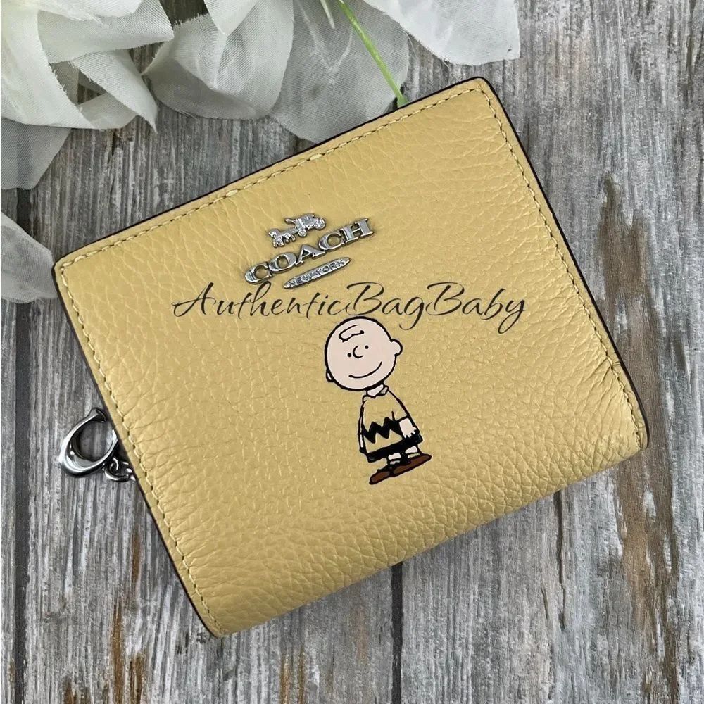 Coach X Peanuts Snap Wallet With Charlie Brown Bag Purse